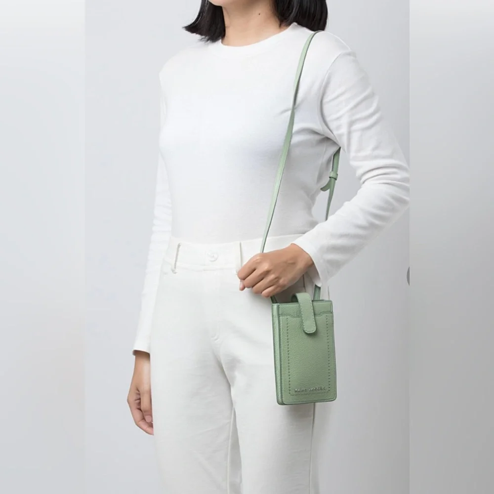 Marc Jacobs The Groove Pebble Leather Phone Crossbody Bag Color: Mint